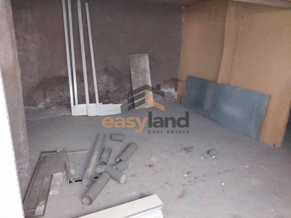 Αποθήκη στην Αγία Σοφία, Πάτρα — Φωτογραφία 11 από 11