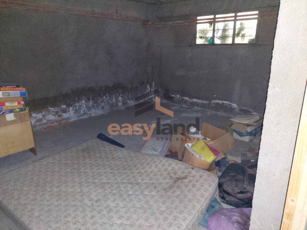 Αποθήκη στην Αγία Σοφία, Πάτρα — Φωτογραφία 2 από 11