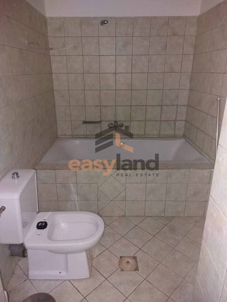 Apartment in Skagiopouleio, Patra — Photo 18 of 30