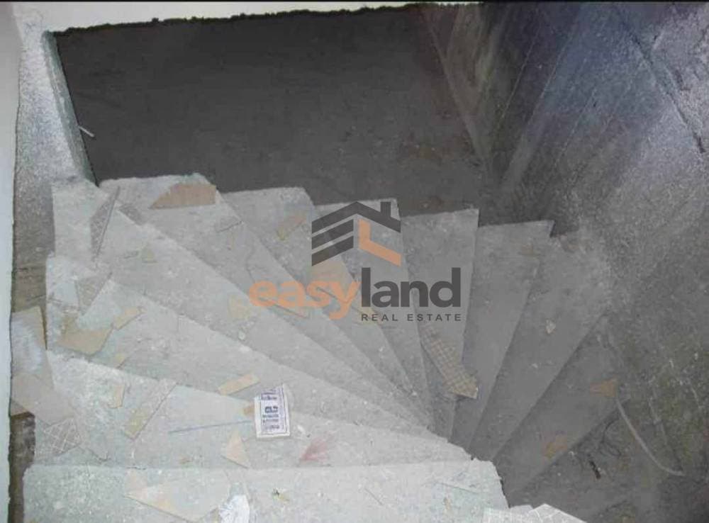 Κατάστημα στην Τ.Ε.Ι., Πάτρα — Φωτογραφία 3 από 4