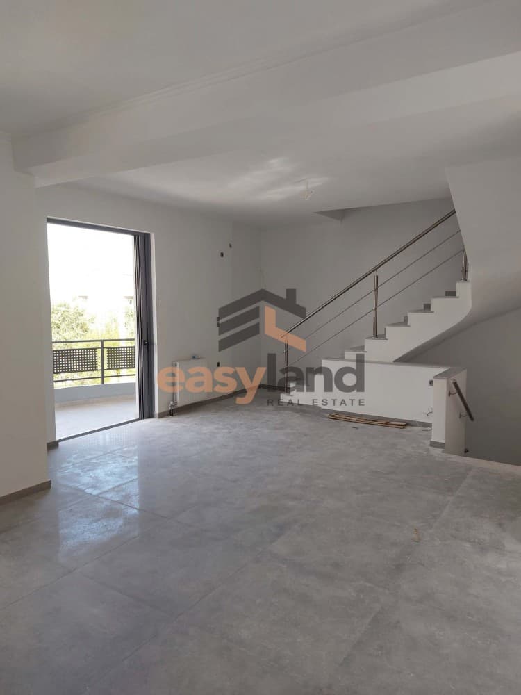 House in Proastio, Rio — Photo 13 of 30