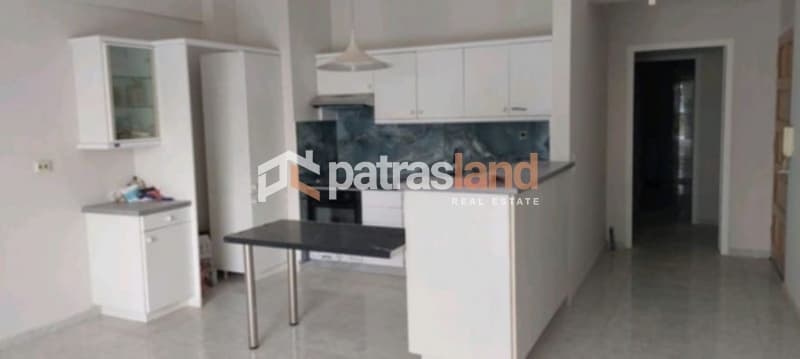 Apartment in Evraiomnimata, Patra — Photo 1 of 10