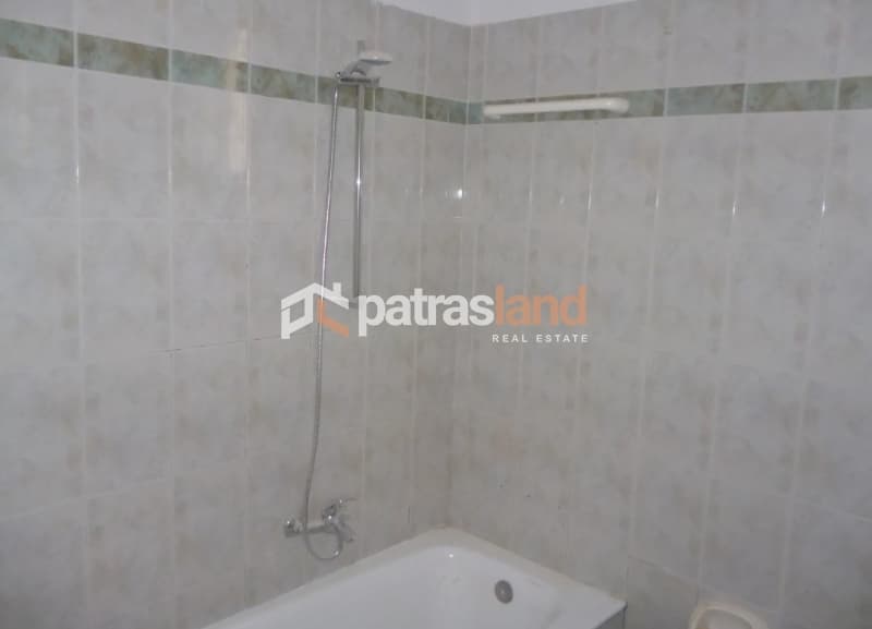 Apartment in Eglykada, Patra — Photo 16 of 20