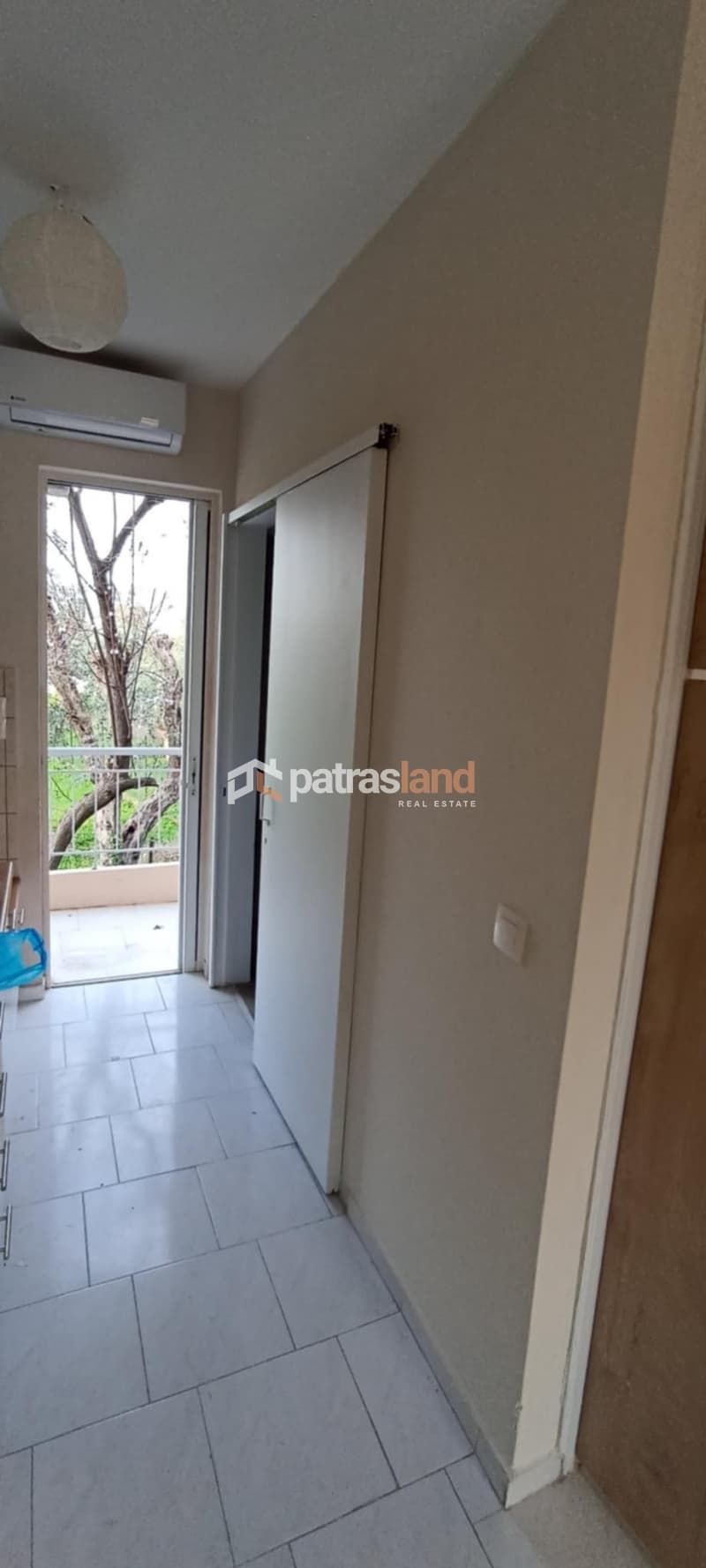 Apartment in T.E.I., Patra — Photo 6 of 17