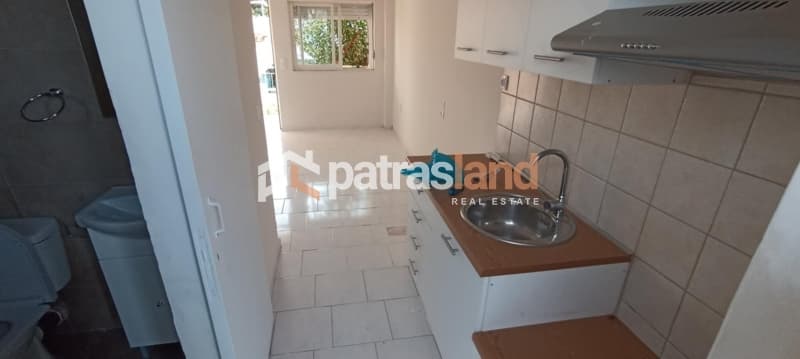 Apartment in T.E.I., Patra — Photo 5 of 17