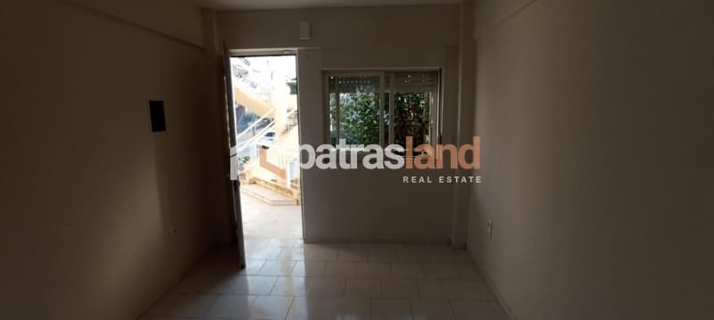 Apartment in T.E.I., Patra — Photo 9 of 17