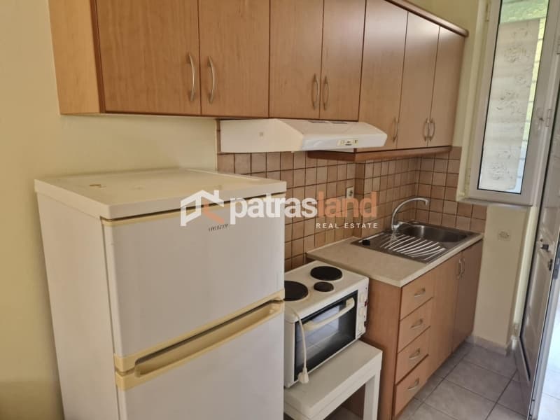Apartment in Abelokipi, Patra — Photo 1 of 20