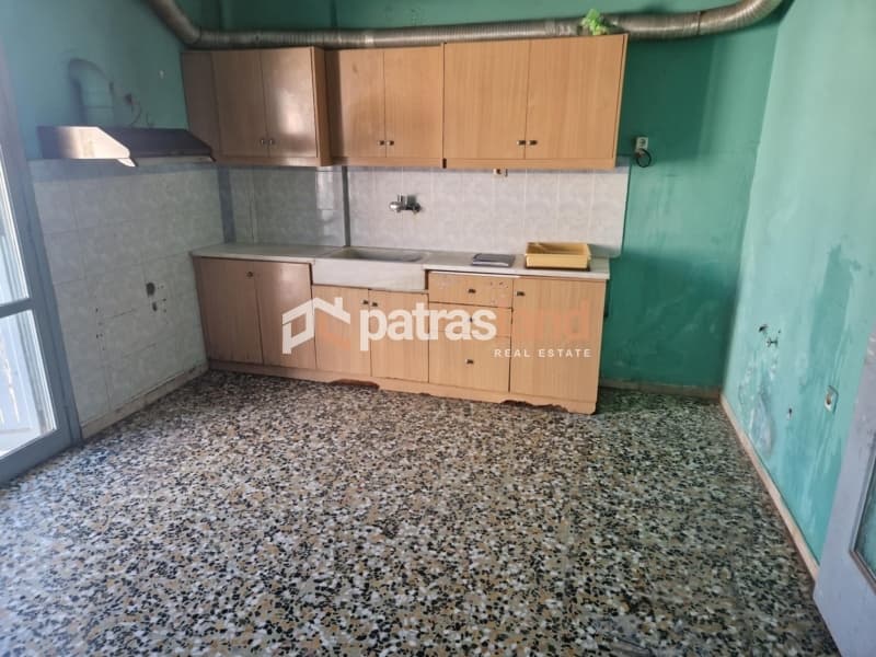 Apartment in Anthoupoli, Patra — Photo 4 of 25
