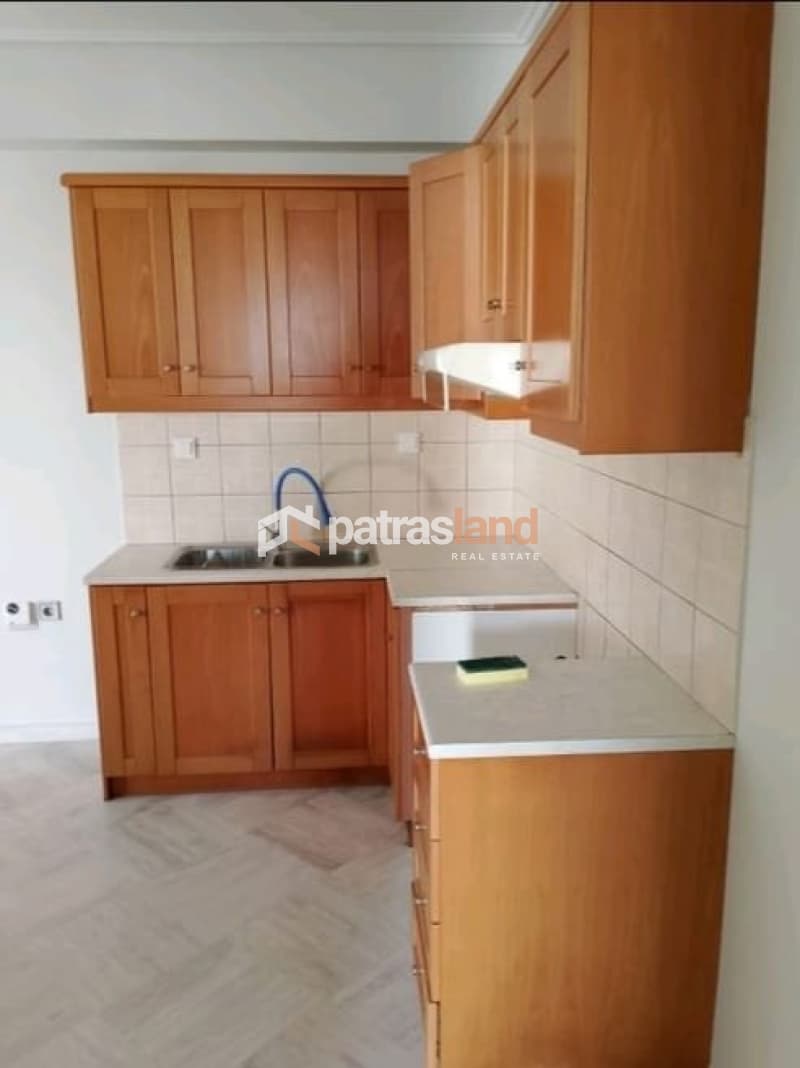 Διαμέρισμα στην Τερψιθέα (Πελεκάνος), Πάτρα — Φωτογραφία 2 από 11
