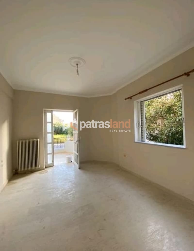 Apartment in Agyia, Patra — Photo 2 of 4