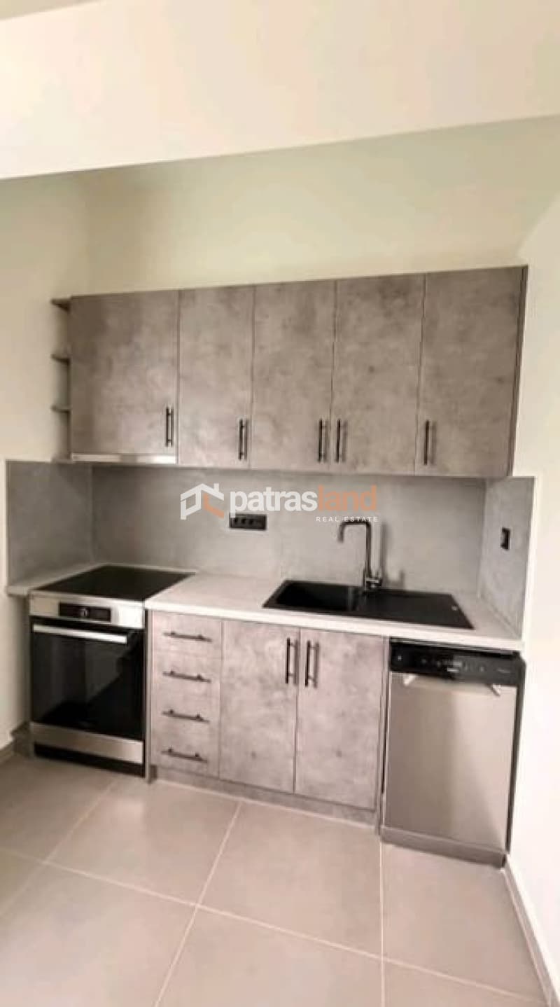 Apartment in Laggoura, Patra — Photo 1 of 11