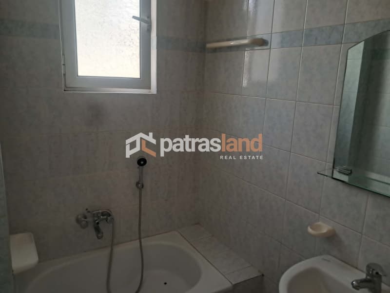Apartment in Prosfigika, Patra — Photo 19 of 24