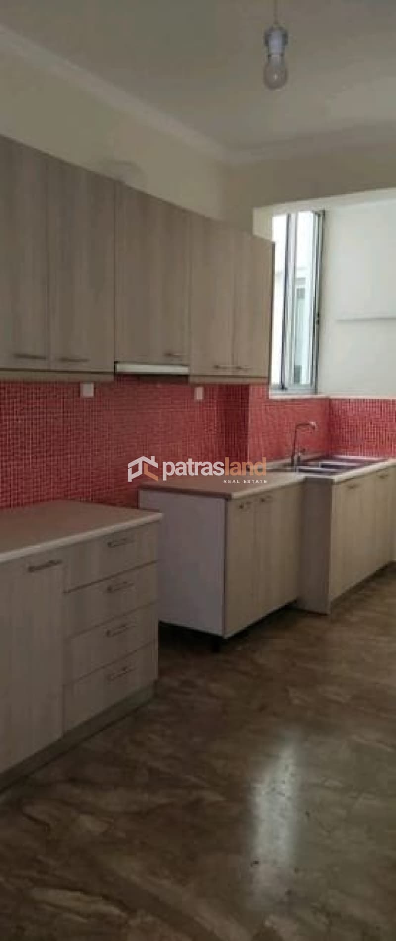 Apartment in Patra Centre, Patra — Photo 1 of 12