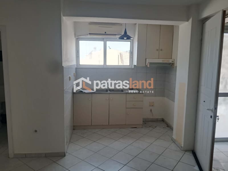 Apartment in Anthoupoli, Patra — Photo 1 of 26