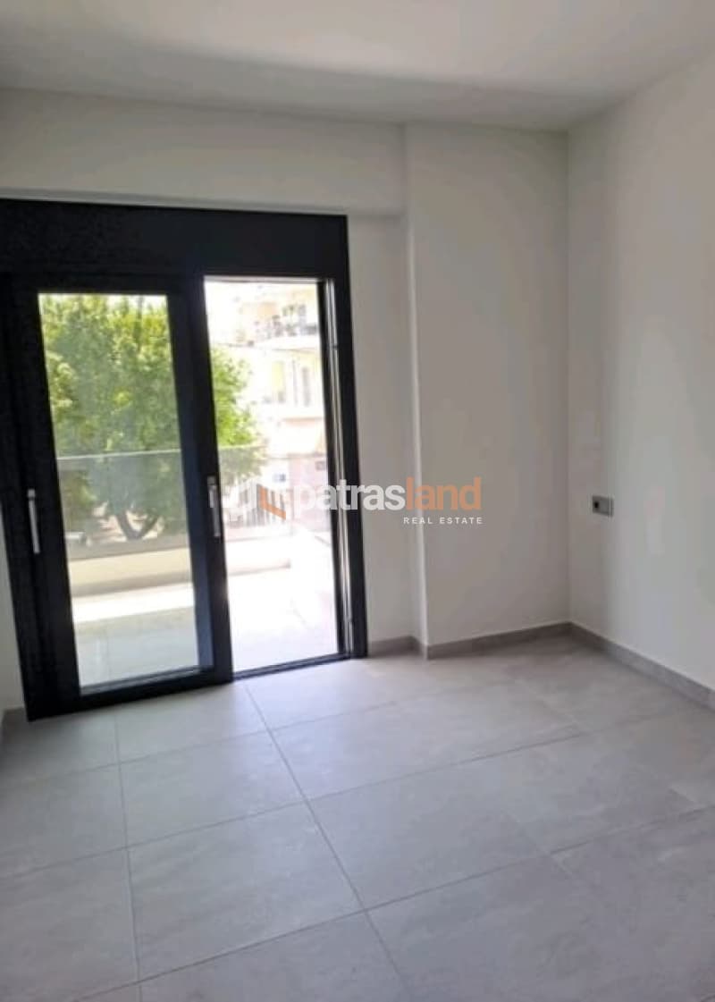 Apartment in Mesa Agia, Patra — Photo 5 of 17