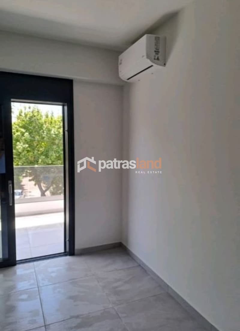 Apartment in Mesa Agia, Patra — Photo 8 of 17
