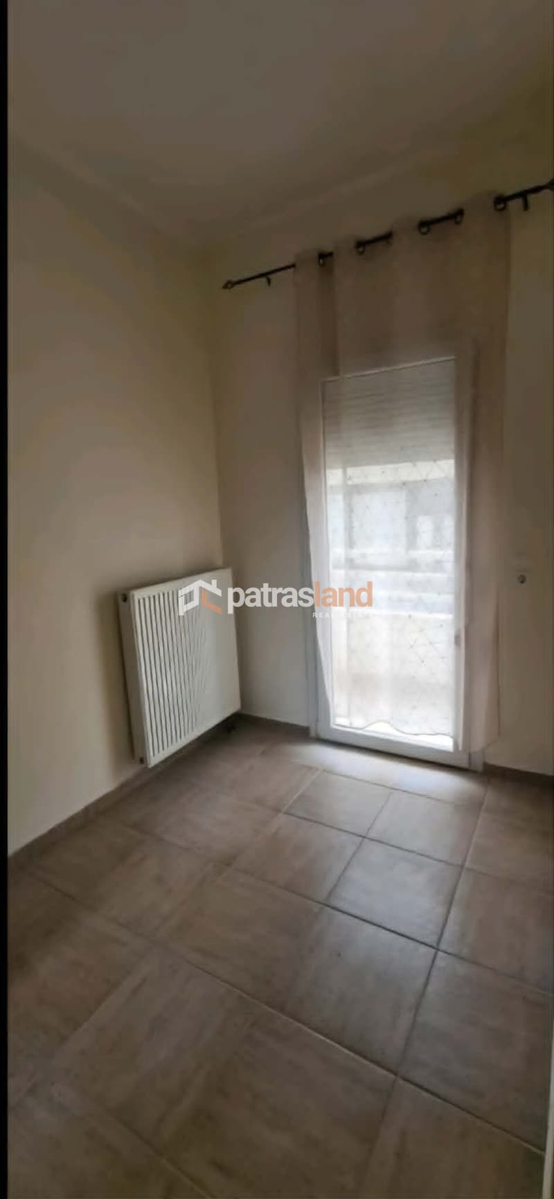 Apartment in Center, Vrachneika — Photo 11 of 25