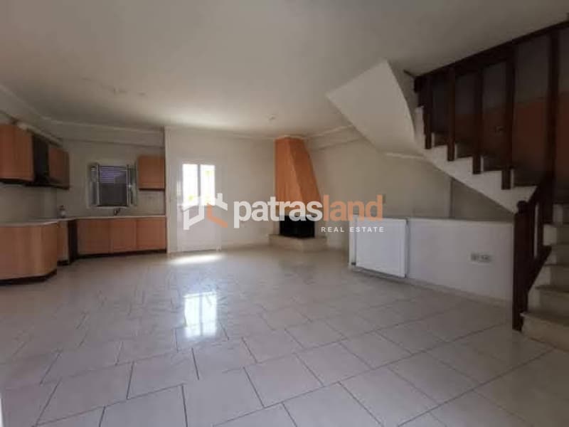 House in Krya Iteon, Patra — Photo 1 of 6