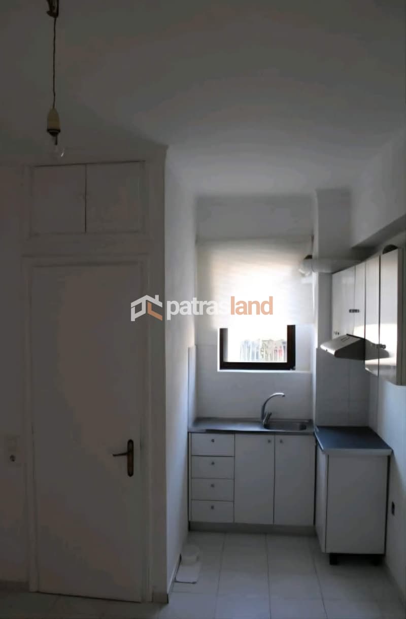 Apartment in Nosokomio, Patra — Photo 1 of 7