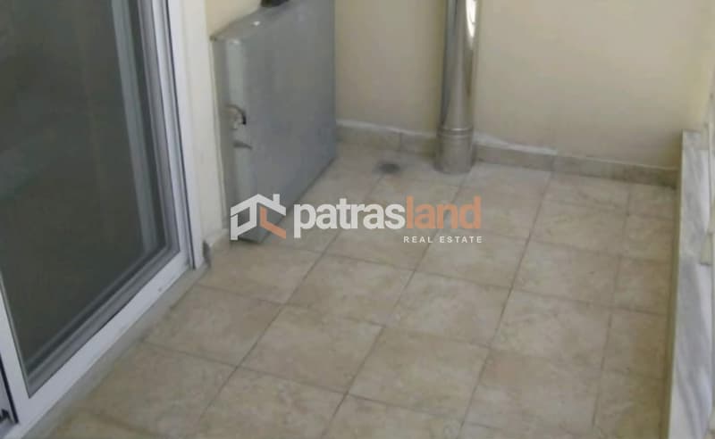 Apartment in Frourio, Patra — Photo 4 of 4