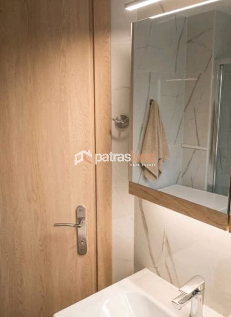 Apartment in Trion Navarchon, Patra — Photo 14 of 15