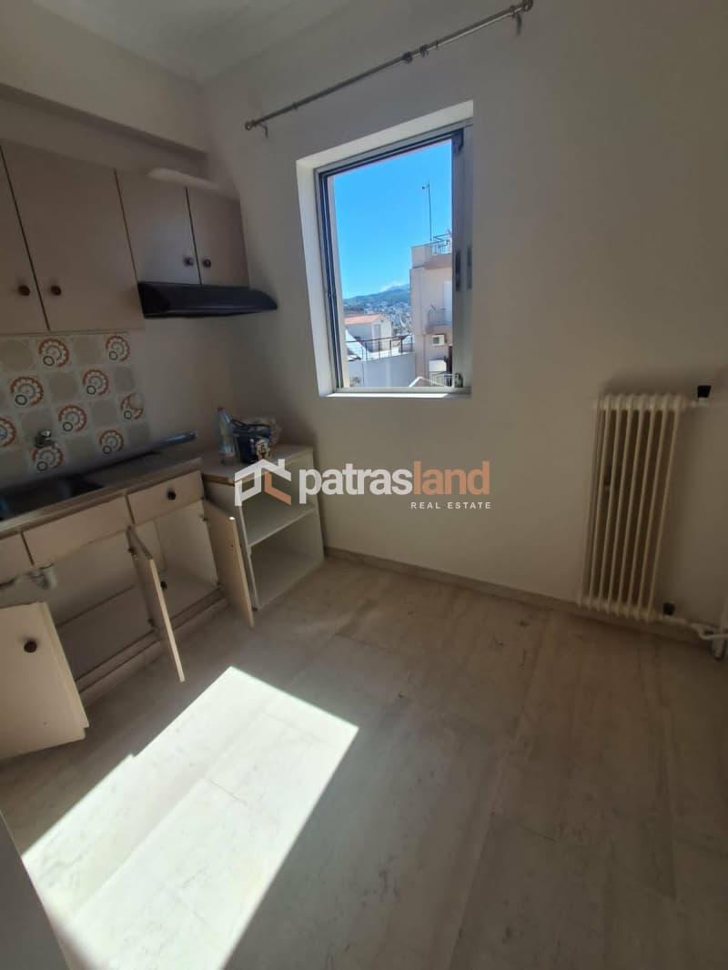 Apartment in Ipsila Alonia, Patra — Photo 1 of 25