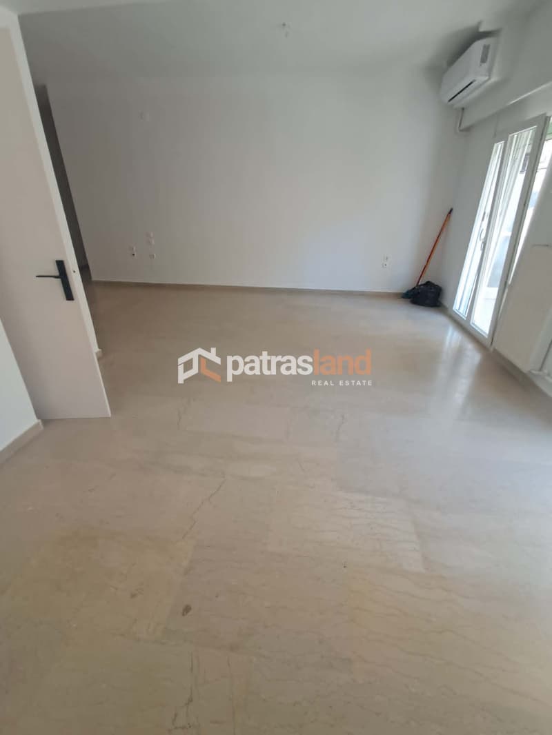 Apartment in Skagiopouleio, Patra — Photo 10 of 29