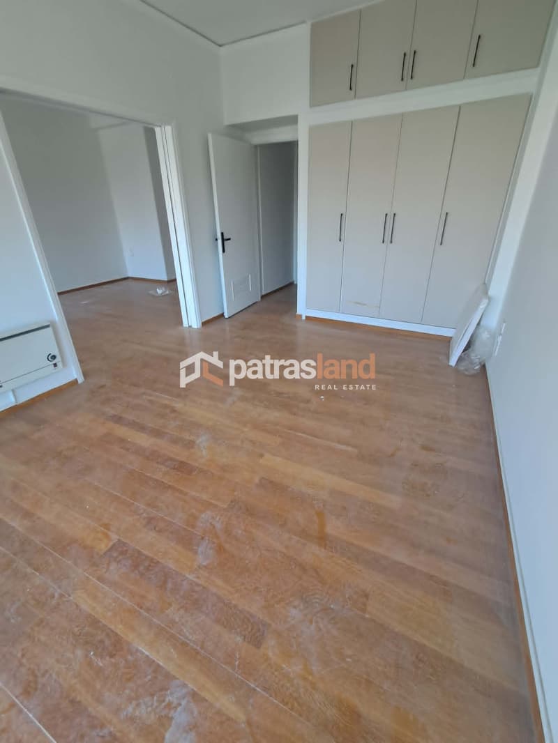 Apartment in Pyrosvestio, Patra — Photo 10 of 25