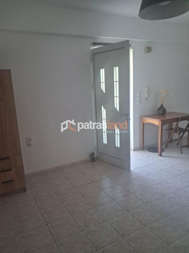 Apartment in Abelokipi, Patra — Photo 10 of 24