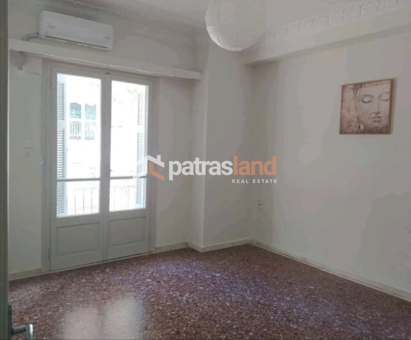 Apartment in Frourio, Patra — Photo 6 of 12