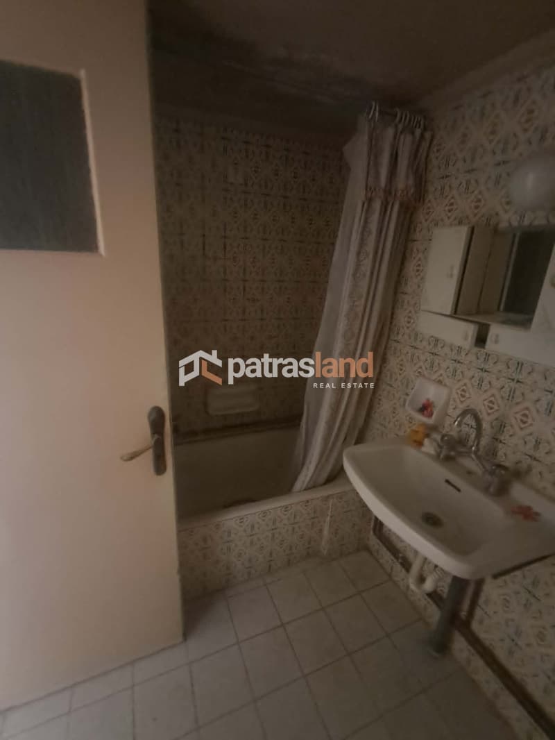 Apartment in Skagiopouleio, Patra — Photo 21 of 25