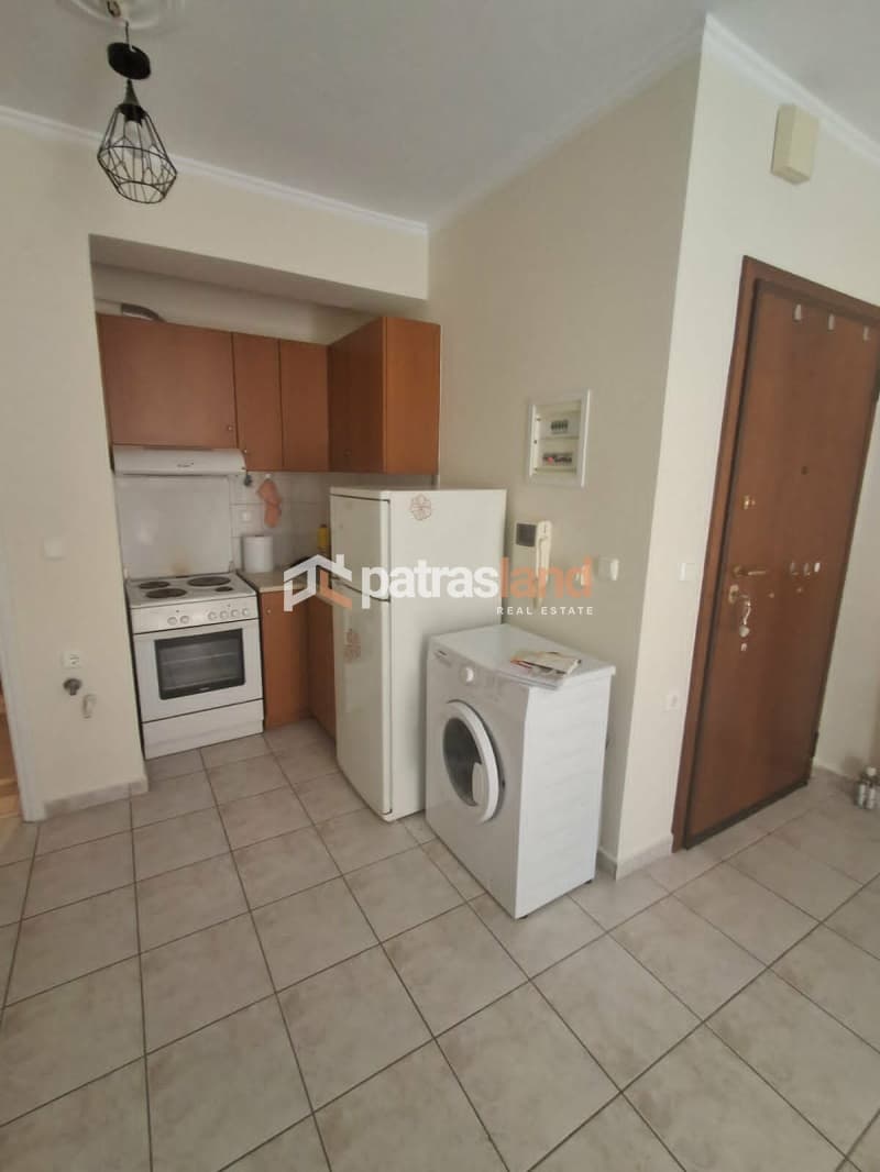 Apartment in Pyrosvestio, Patra — Photo 1 of 25
