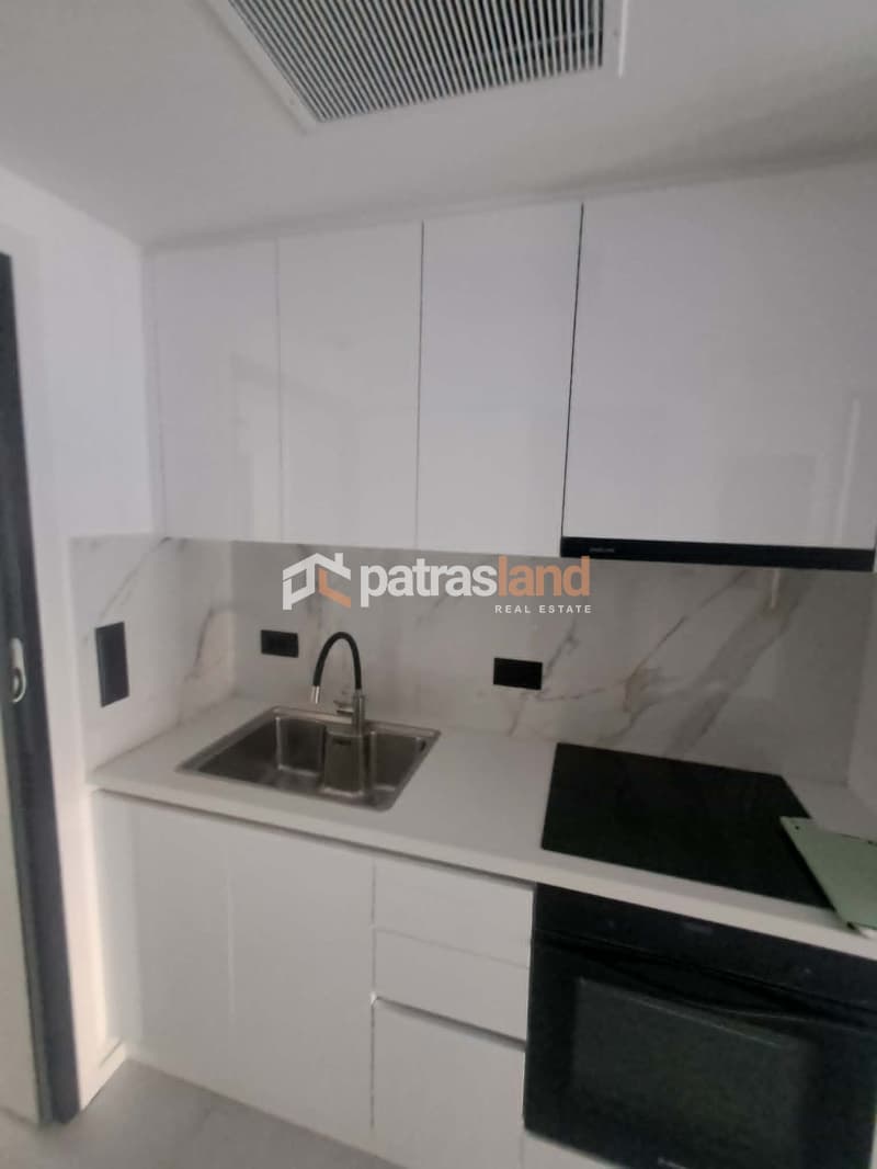 Apartment in Patra Centre, Patra — Photo 1 of 20