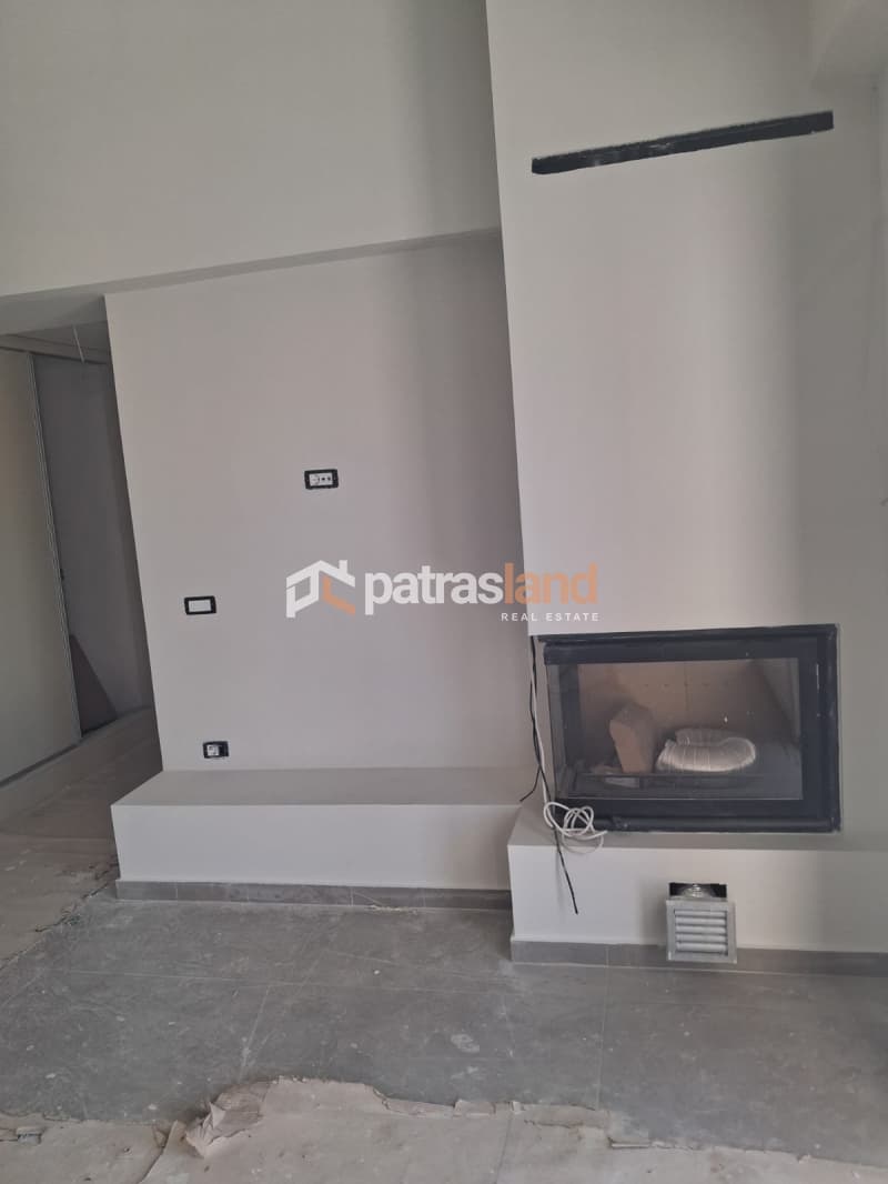 Apartment in Agyia, Patra — Photo 1 of 30
