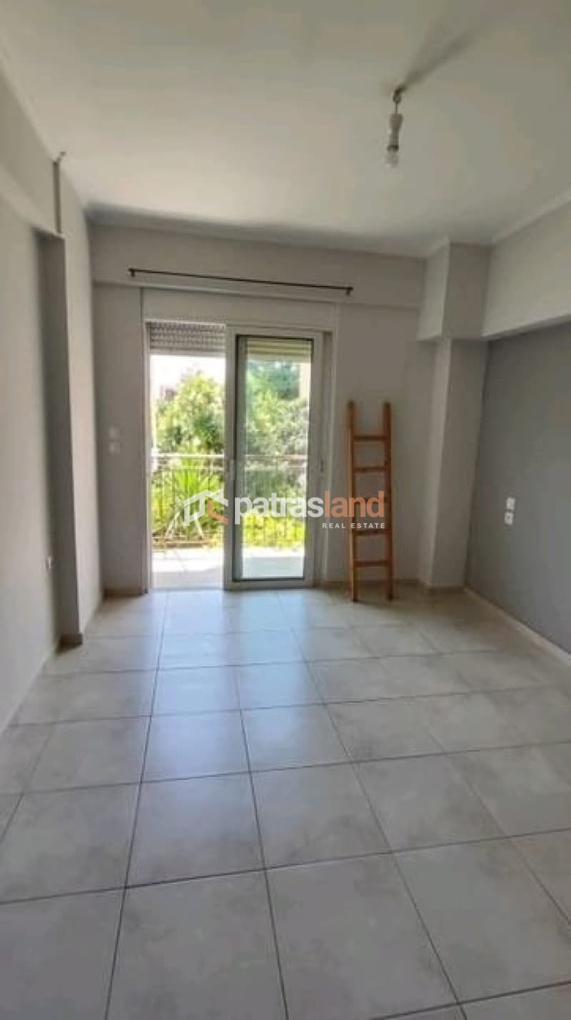 Apartment in Agios Gerasimos, Patra — Photo 4 of 14