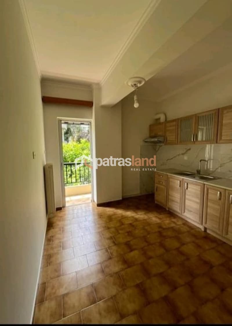 Apartment in Agia Sofia, Patra — Photo 1 of 11