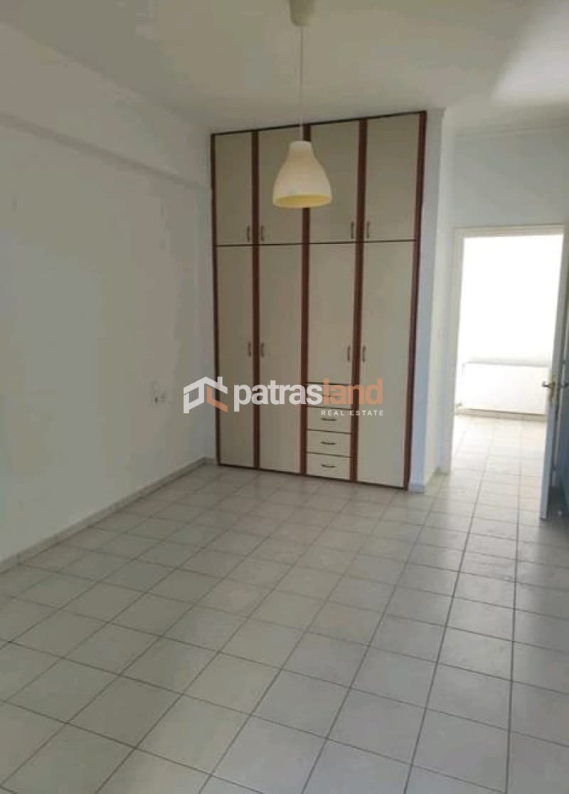 Διαμέρισμα στην Τερψιθέα (Πελεκάνος), Πάτρα — Φωτογραφία 4 από 8