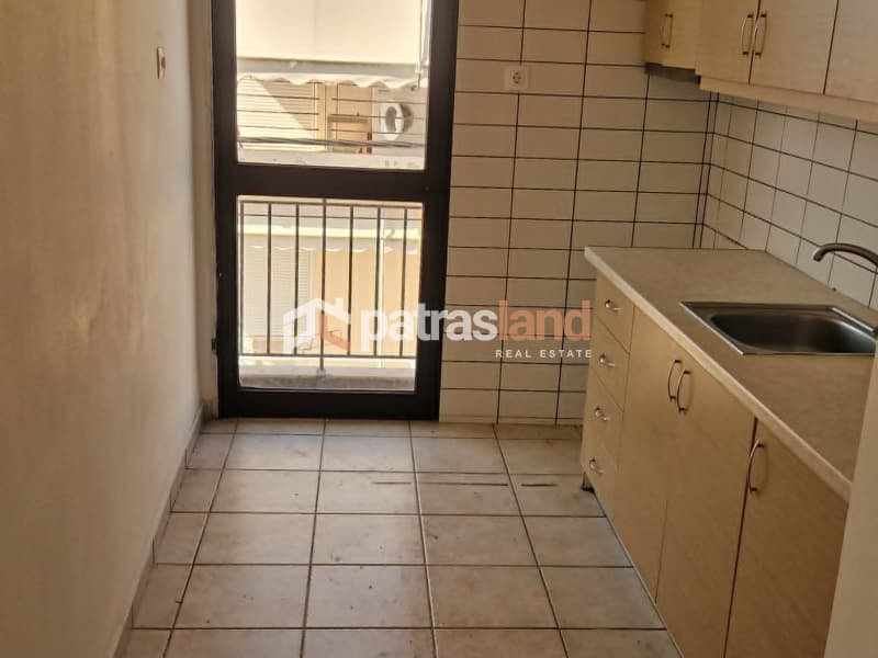 Apartment in T.E.I., Patra — Photo 1 of 21
