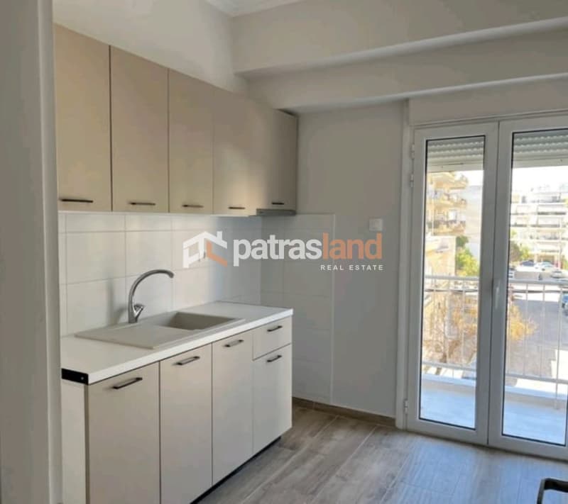 Apartment in Skagiopouleio, Patra — Photo 1 of 5