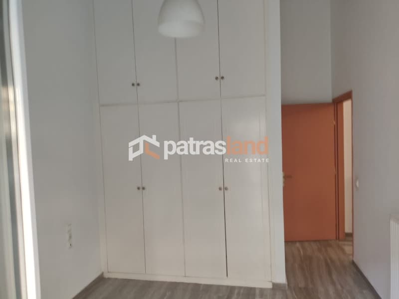 Διαμέρισμα στην Μέσα Αγυιά, Πάτρα — Φωτογραφία 10 από 21