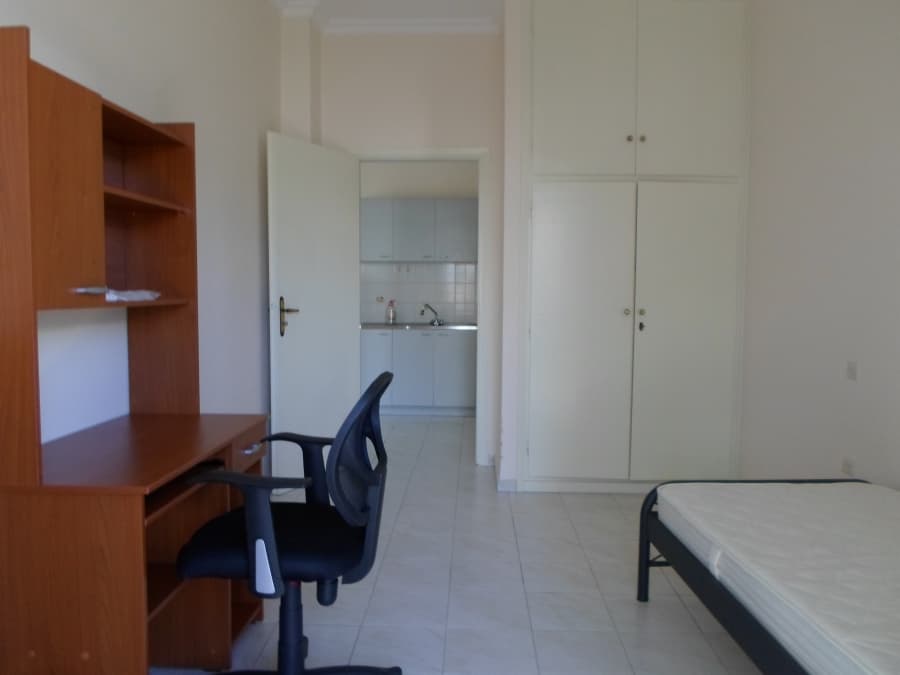 Apartment in Mesa Agia, Patra — Photo 1 of 12