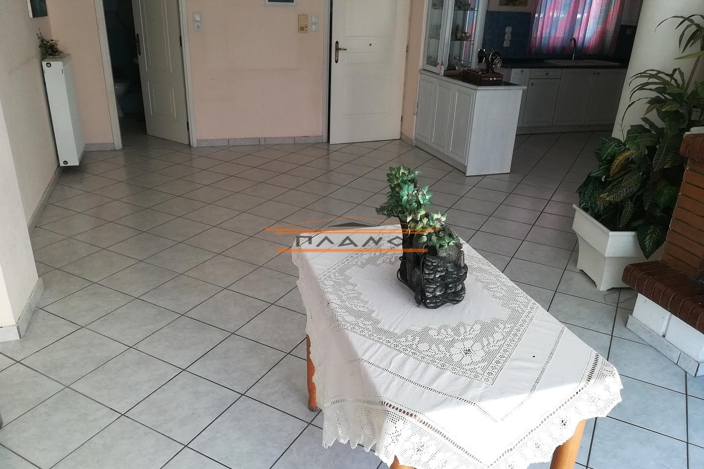 House in Evaggelistria, Piraeus — Photo 2 of 12