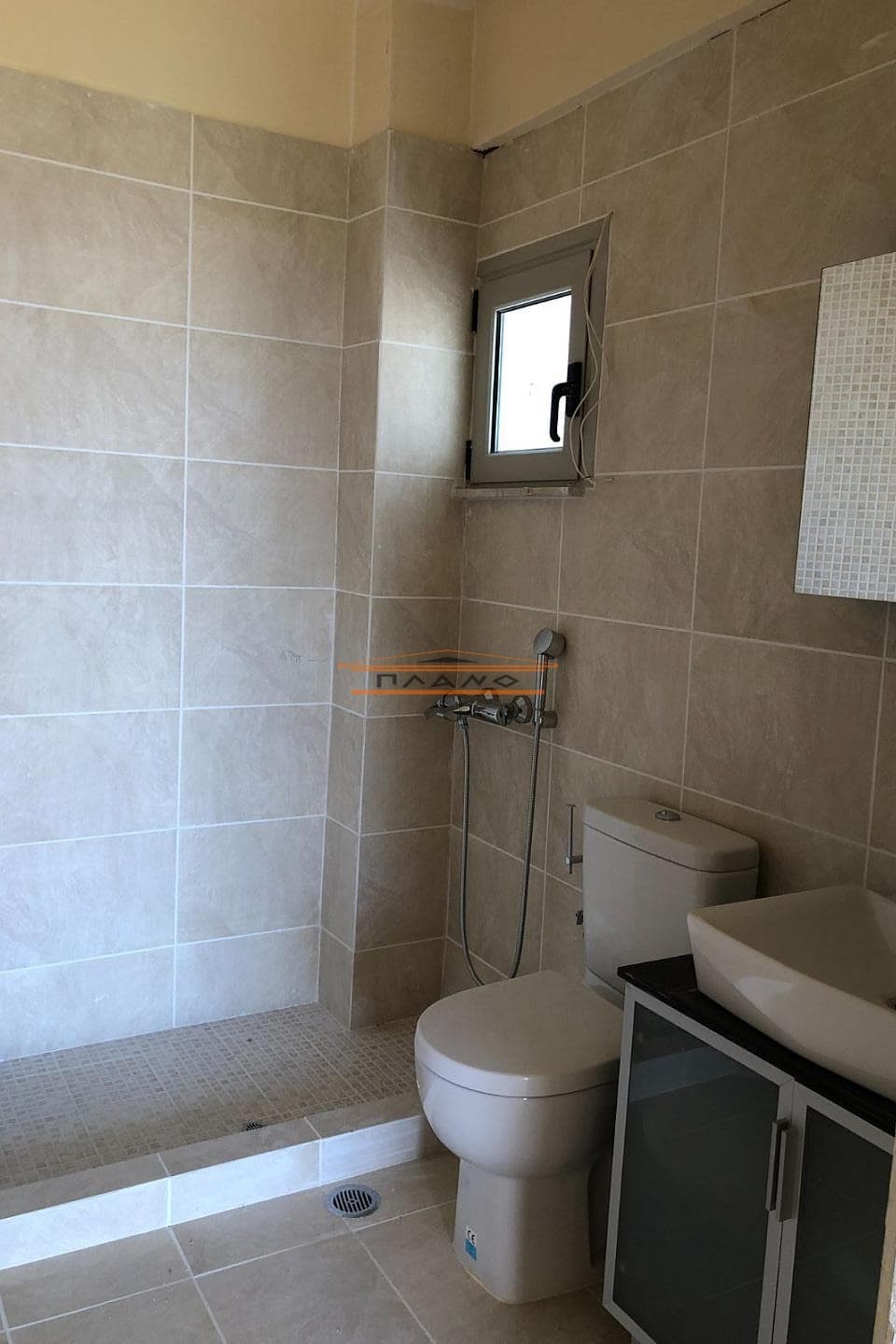 House in Κέντρο, Kalivia Thorikou — Photo 10 of 13