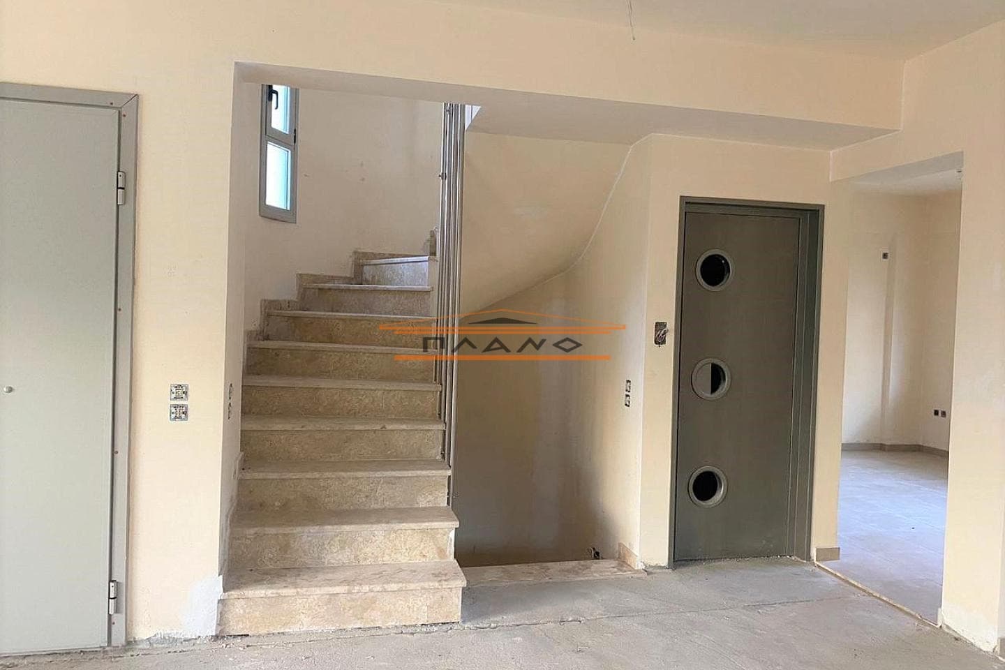 House in Κέντρο, Kalivia Thorikou — Photo 11 of 13