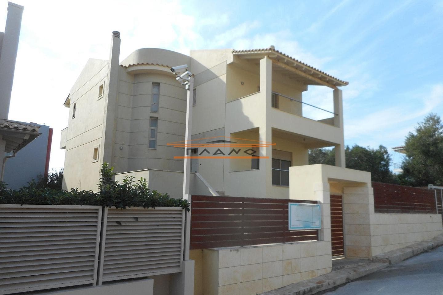 House in Κέντρο, Kalivia Thorikou — Photo 3 of 13