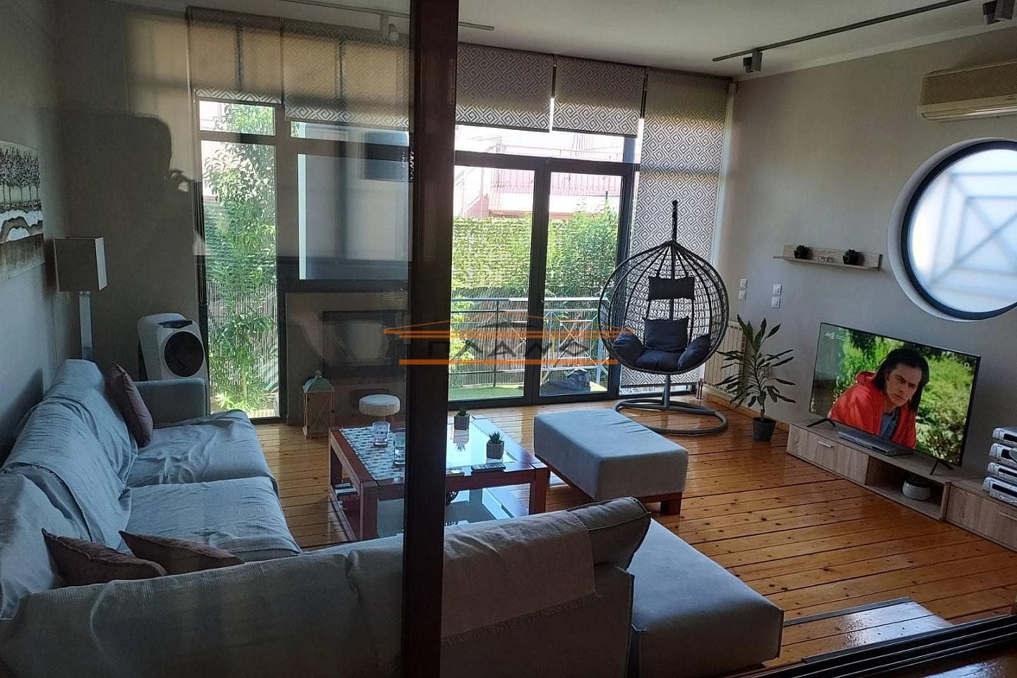 House in Agia Sofia, Piraeus — Photo 2 of 30