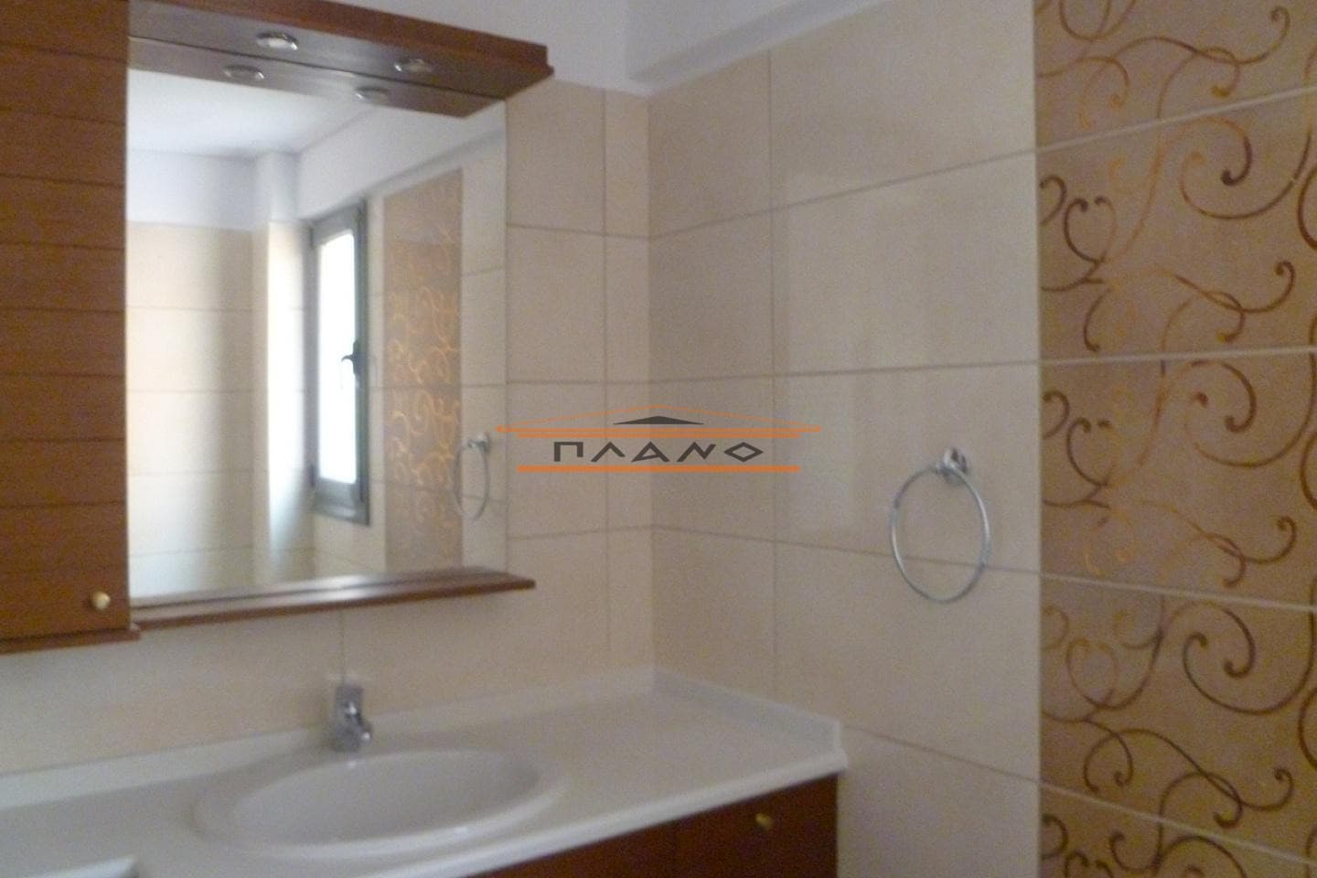 House in Κέντρο, Kalivia Thorikou — Photo 3 of 5