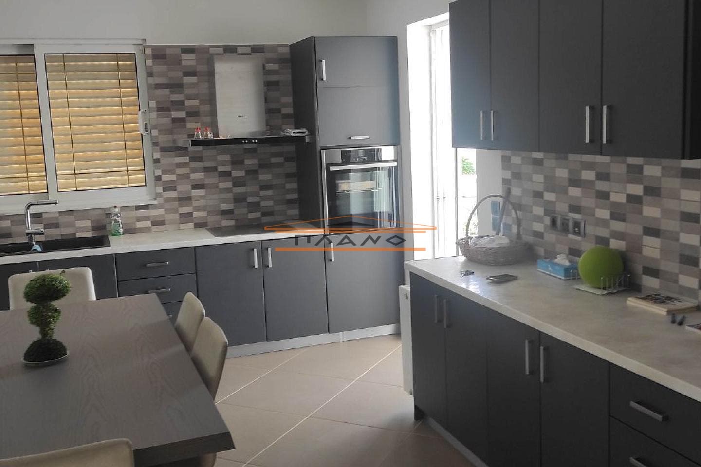 House in Panionia, Glyfada — Photo 2 of 29