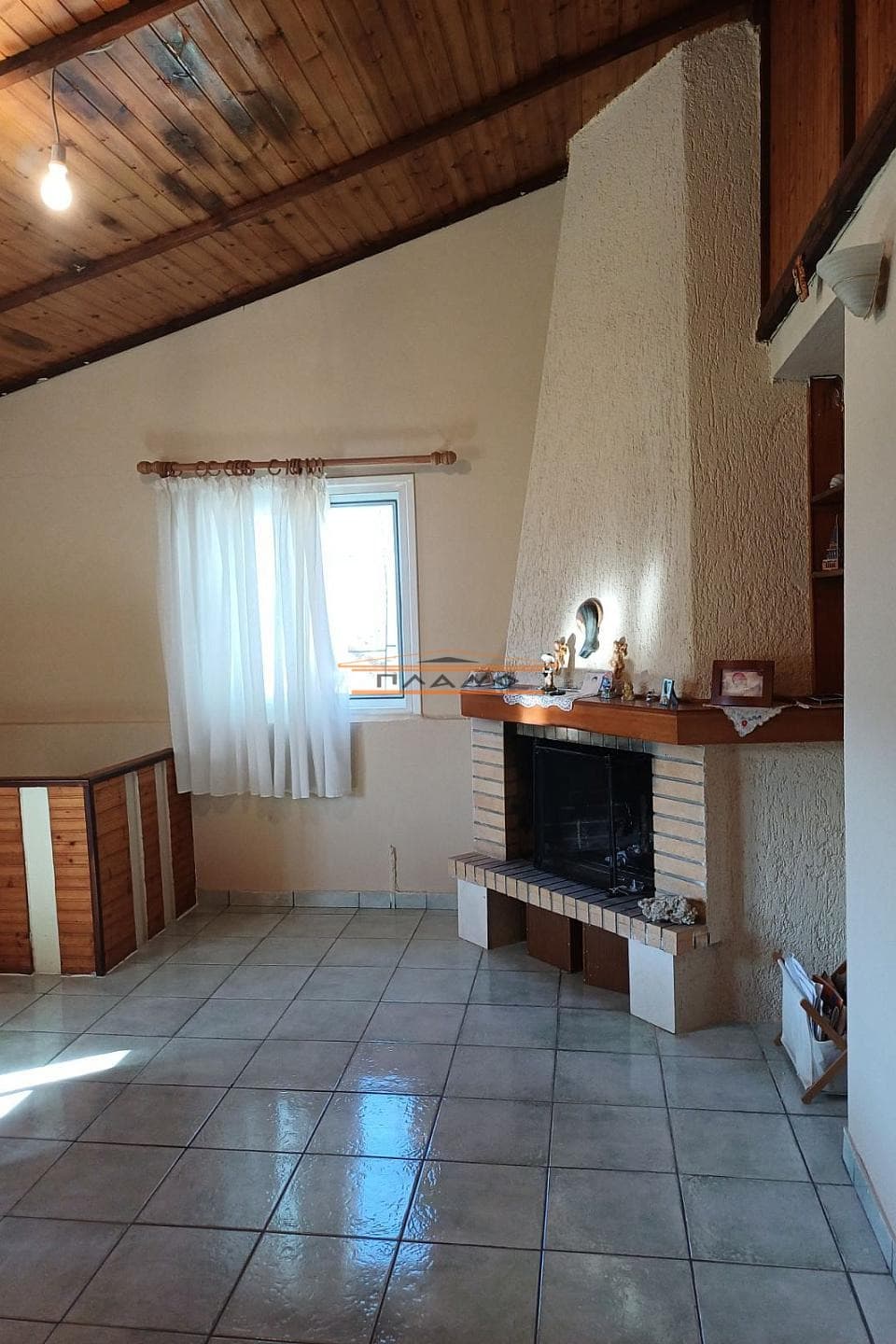 House in Markopoulo, Markopoulo — Photo 1 of 14