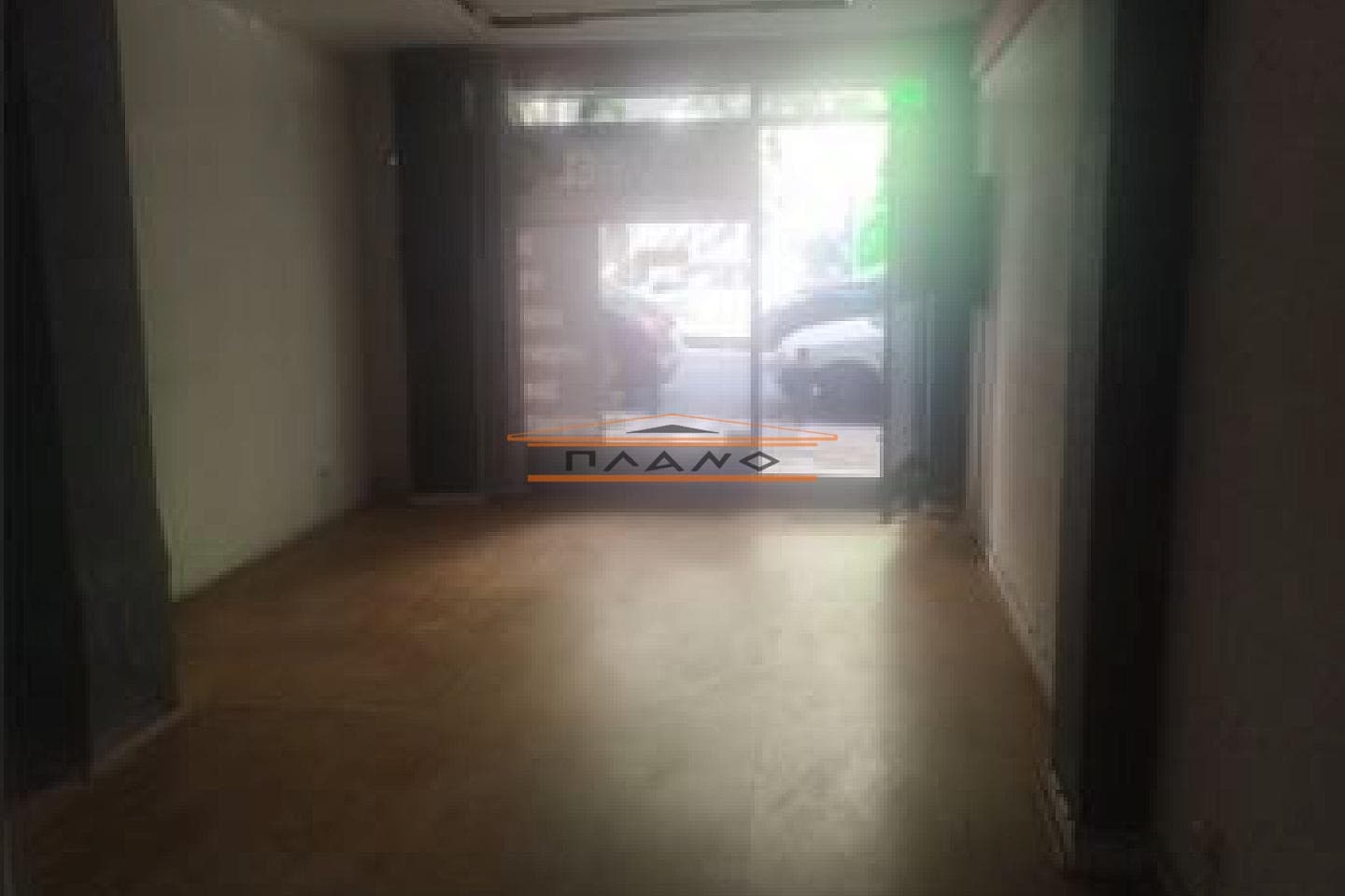 Retail Store in Agios Artemios, Pagkrati — Photo 2 of 2
